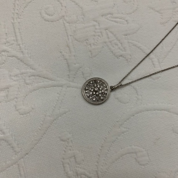 Necklace - Picture 4 of 5